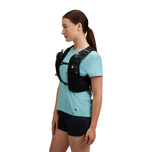 681352_0002_Distance-6-Hydration-Vest_Black_05_.jpg
