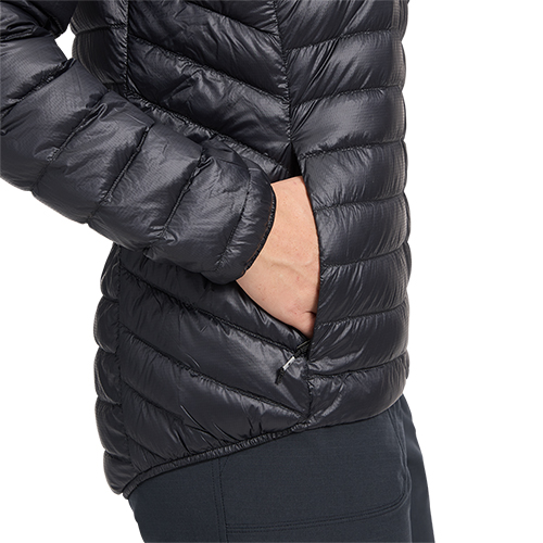 746017_0002_W-Deploy-Down-0.5-Full-Zip-Hoody_Black_06.jpg