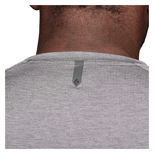 752427_0034_M-LIGHTWIRE-SS-TECH-TEE_STEEL-GREY_04_.jpg