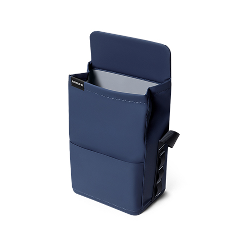 Daytrip_Bag_6L_Classic_Navy_3qter_Open.jpg