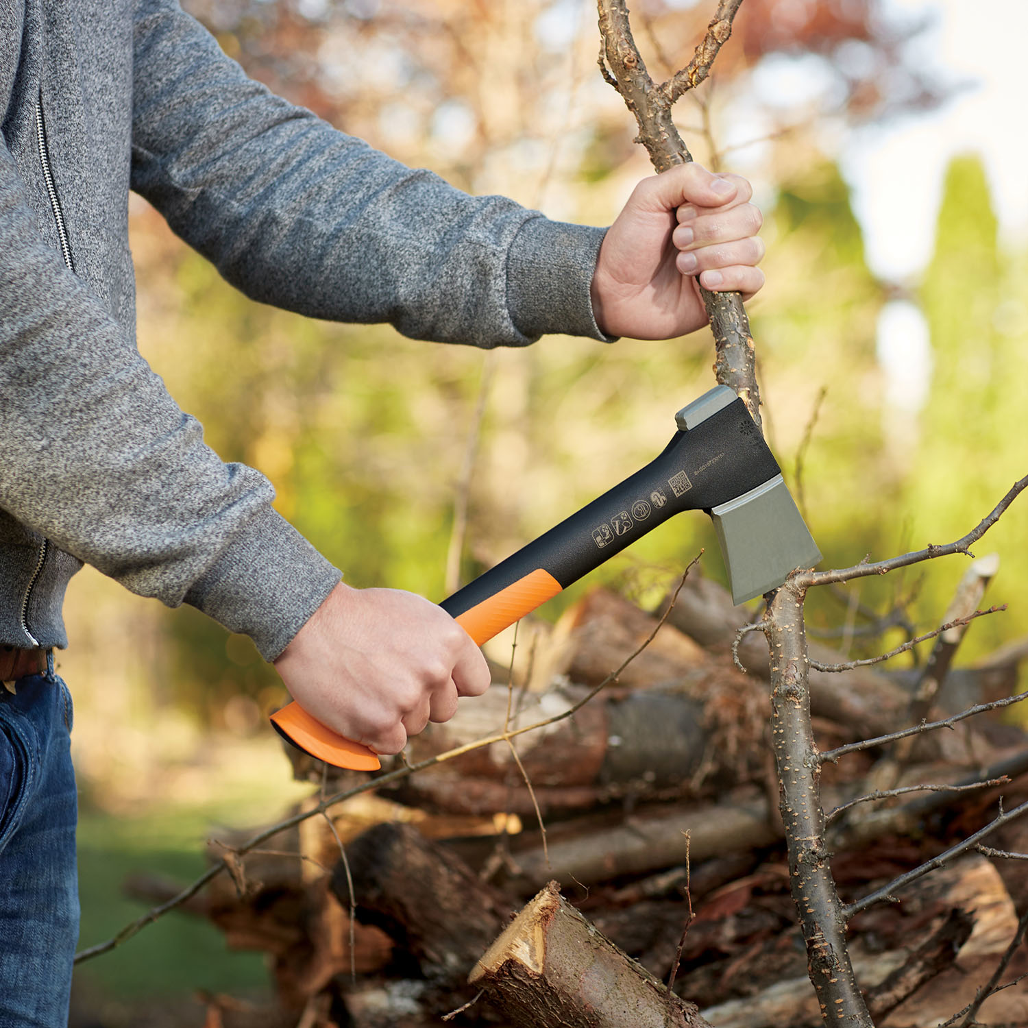 Fiskars X7 Hatchet 14"