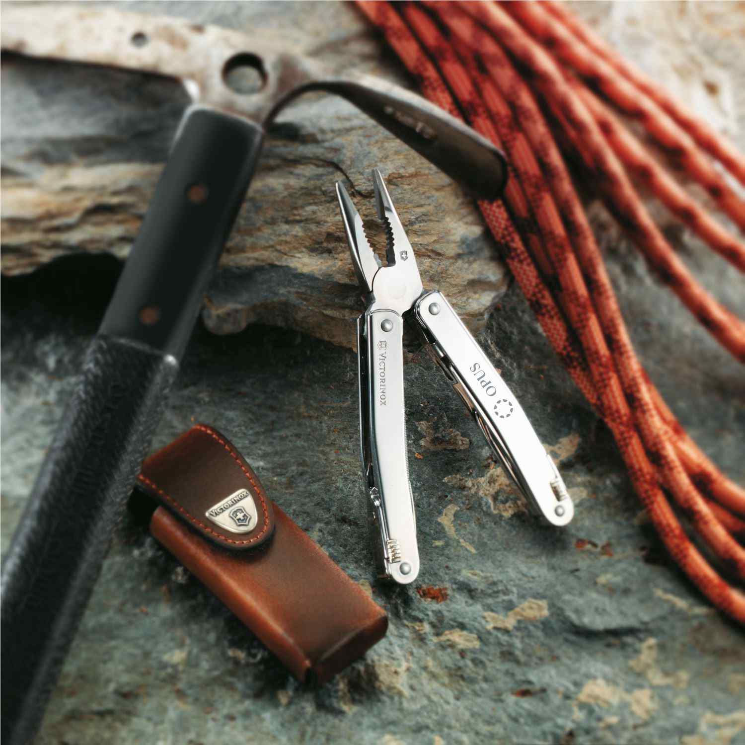 VICTORINOX® SWISSTOOL SPIRIT X 18