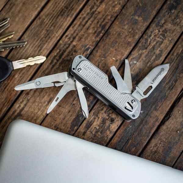 En ucuz Leatherman Free T4 Lunar Çakı ( 832883 ) 'da