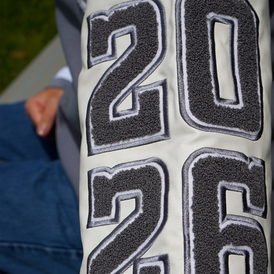 Logo Close-Up
