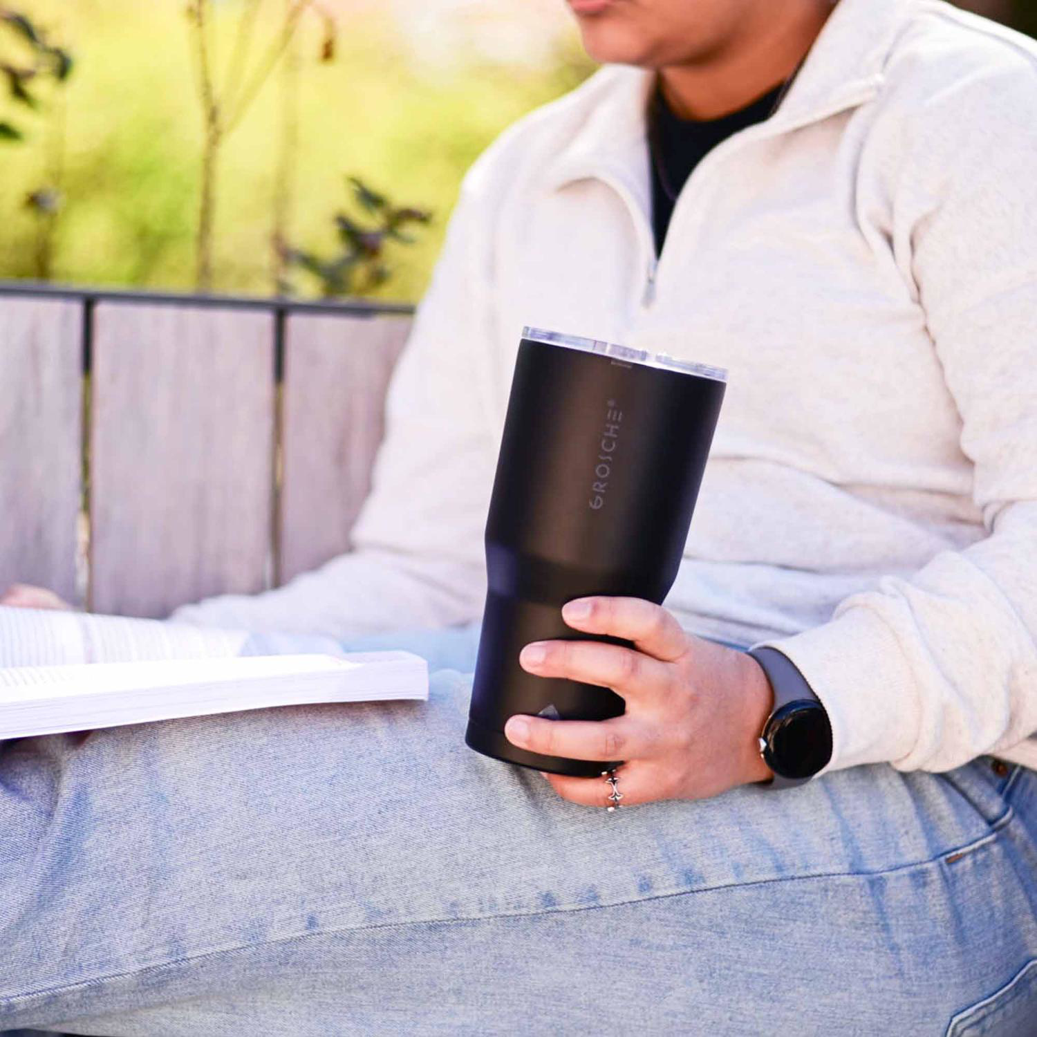 30 oz. GROSCHE® YUKON Insulated Tumbler with Clear Lid 15